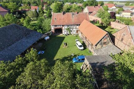 Haus Kalbe (Milde) - 8 Zimmer, 200 m&sup2;, 125.000&euro; | Angebot:26709365