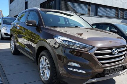 Hyundai TUCSON 87.187 km 12.990 &euro; Niestetal 34266