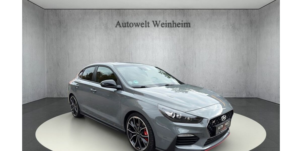 Hyundai i30 60.000 km 25.999 € Weinheim 69469