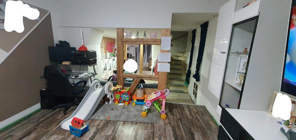 Reihenhaus Waltershausen - 6 Zimmer, 130 m&sup2;, 249.000&euro; | Angebot:26981979