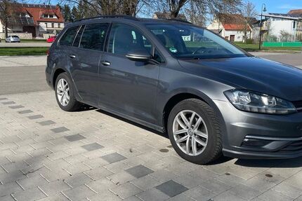 VW Golf 262.300 km 8.948 € Hirrlingen 72145