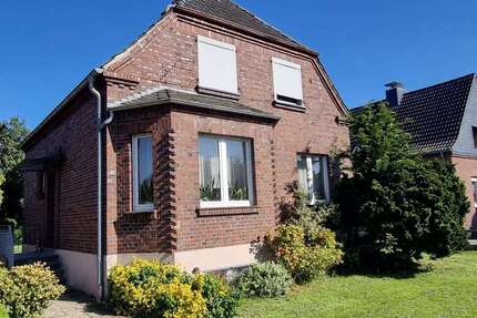 Haus Bedburg-Hau Hau - 5 Zimmer, 135 m&sup2;, 259.000&euro; | Angebot:26875419