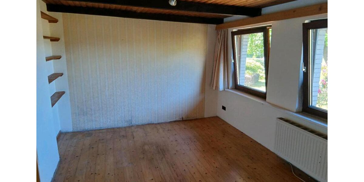 Einfamilienhaus Hemmoor - 5 Zimmer, 150 m&sup2;, 145.000&euro; | Angebot:26958657