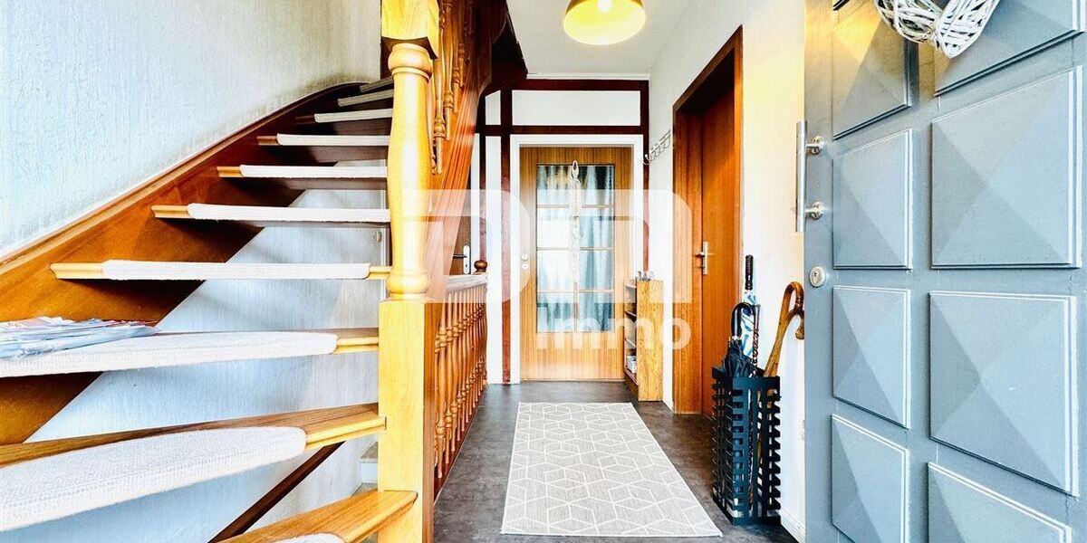 (R)eserviert!Sanierter Zweigenerationen-Traum mit Pooloase und autarker Zukunftsvorsorge - Zweifamilienhaus Trendelburg | Angebot:26727888