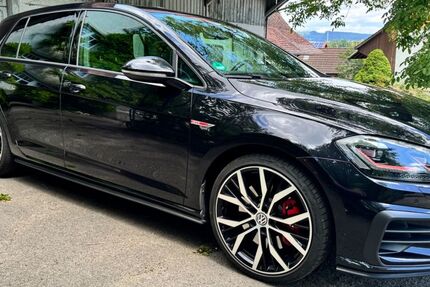 VW Golf 89.000 km 22.499 &euro; Friedrichshafen 88045