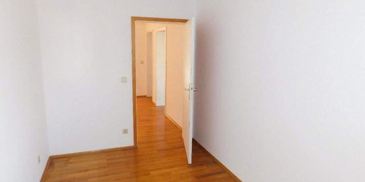 Etagenwohnung Dossenheim - 3 Zimmer, 75 m&sup2;, 300.000&euro; | Angebot:25627382