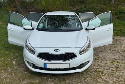 Kia ceed / Ceed 109.000 km 5.700 &euro; Allershausen 85391