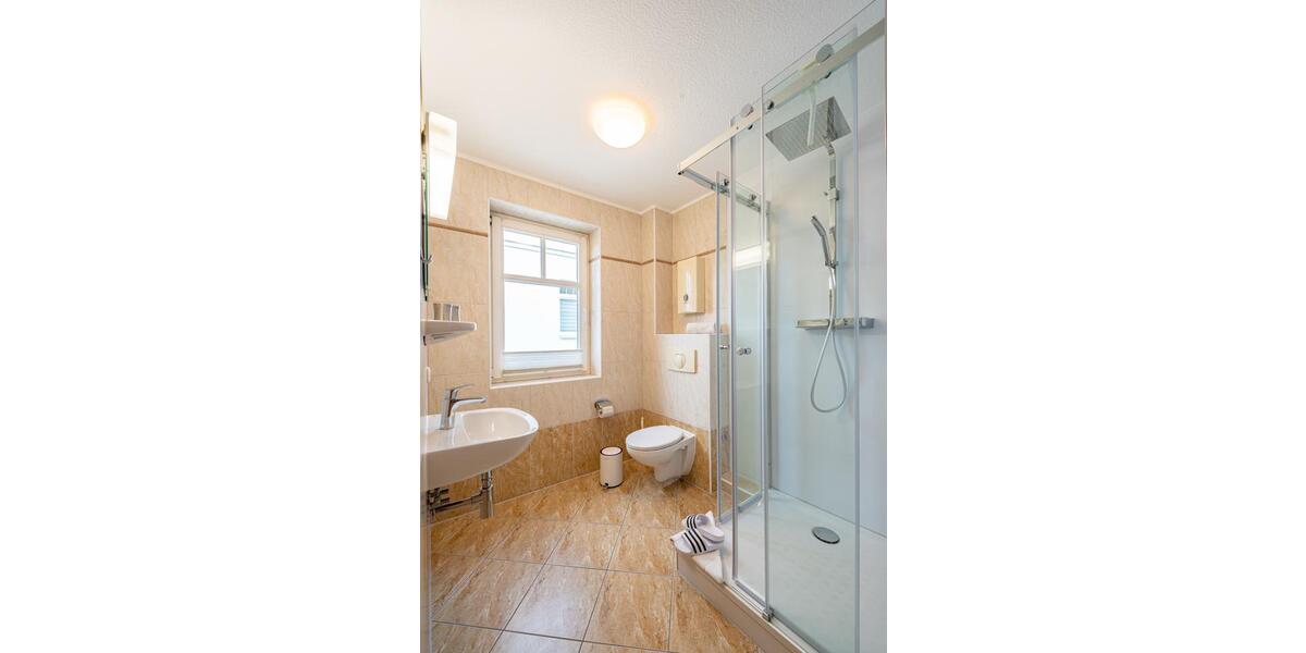 Mehrfamilienhaus, Wohnhaus Sellin - 30 Zimmer, 617 m&sup2;, 1.990.000&euro; | Angebot:27025819