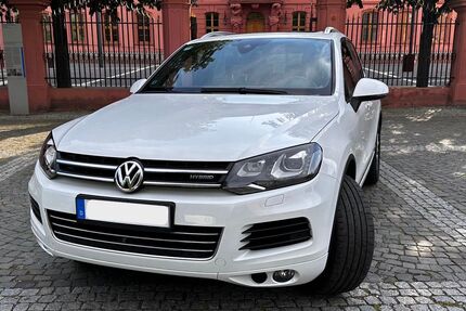 VW Touareg 124.590 km 18.500 &euro; Bodenheim 55294