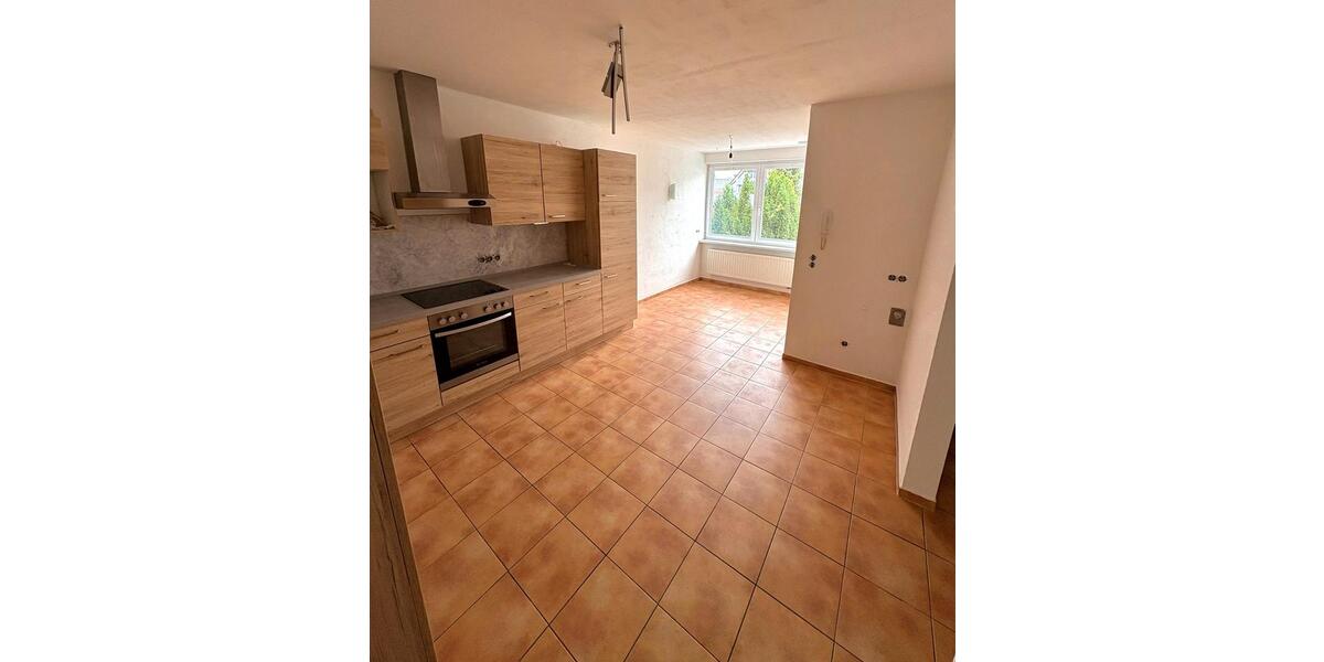 Etagenwohnung Weiden in der Oberpfalz - 3 Zimmer, 54 m&sup2;, 150.000&euro; | Angebot:26823839