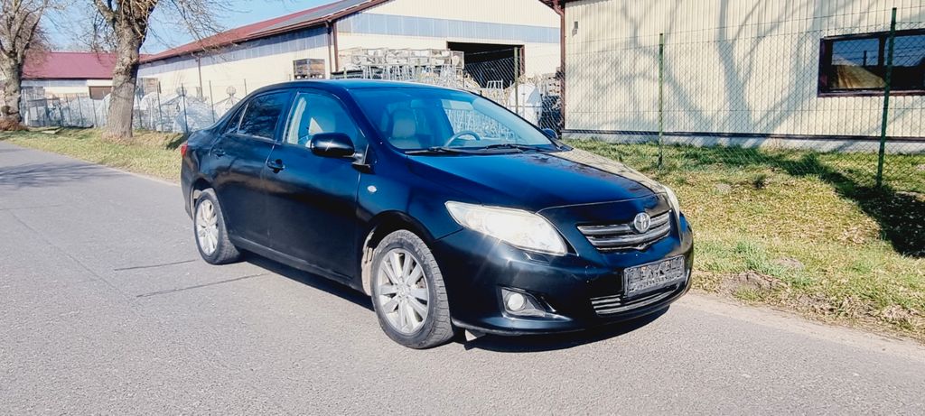 Toyota Corolla 169.776 km 2.950 &euro; Berlin 13629
