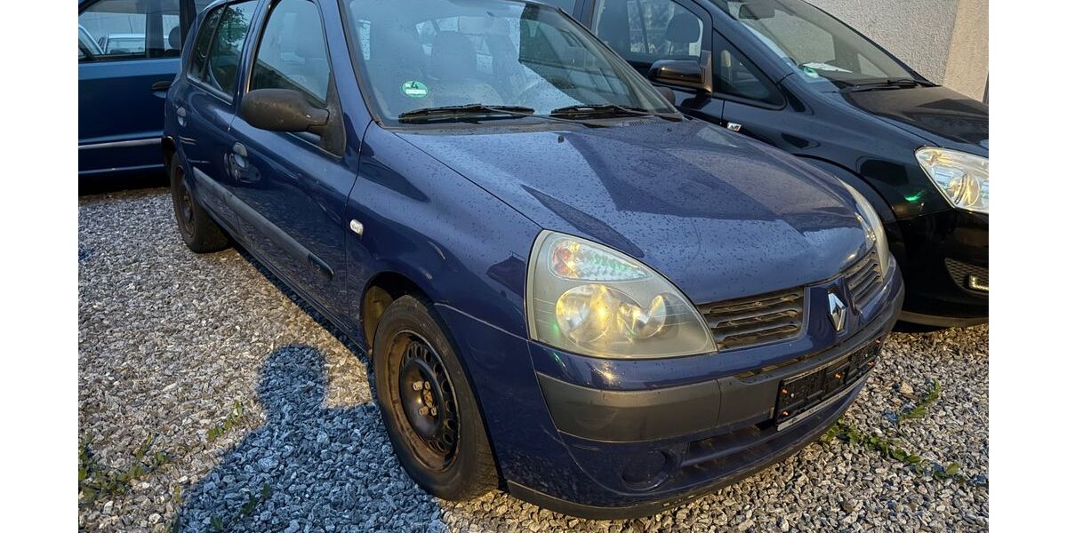 Renault Clio 162.000 km 990 &euro; Schmelz 66839