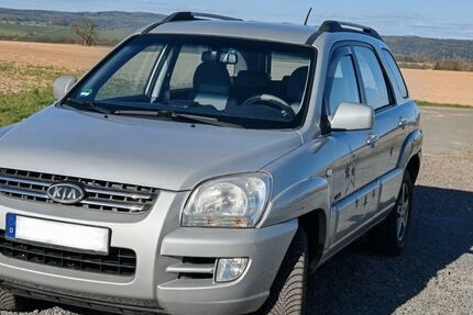 Kia Sportage 330.000 km 3.000 &euro; Pirna 01796
