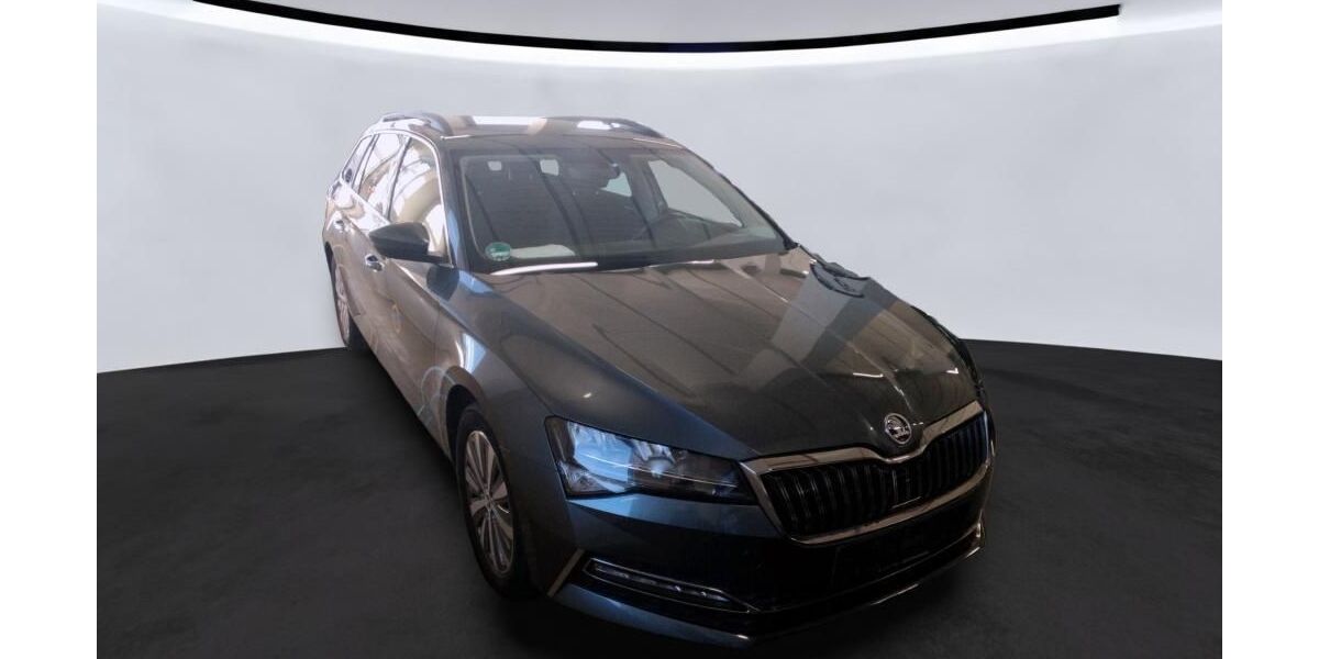 Skoda Superb 96.500 km 19.990 &euro; Goslar 38640
