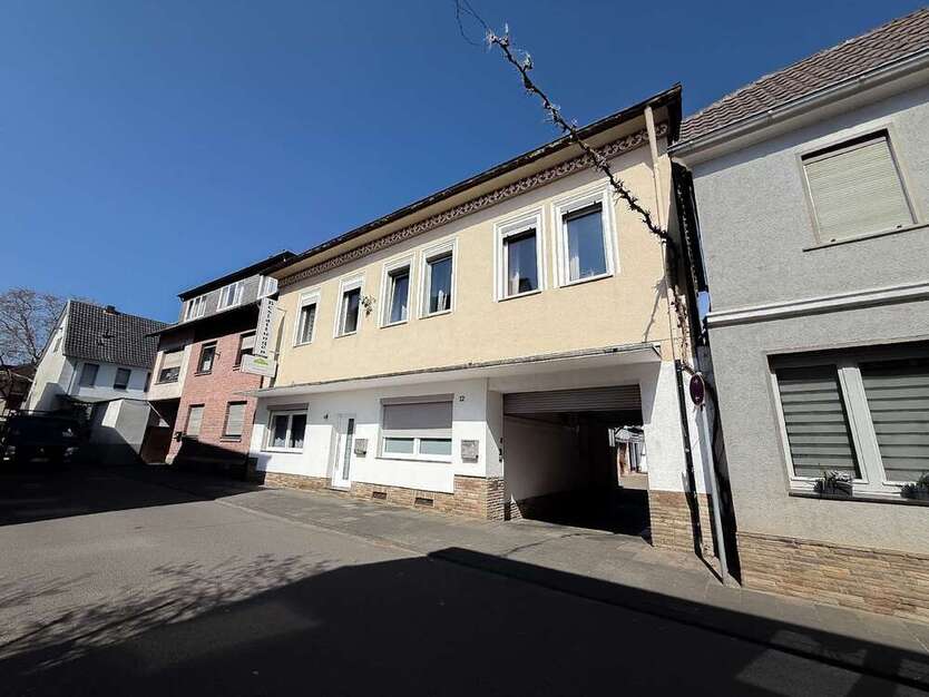 Haus zum Kaufen in Bad Neuenahr-Ahrweiler 594.000 € 272 m²
