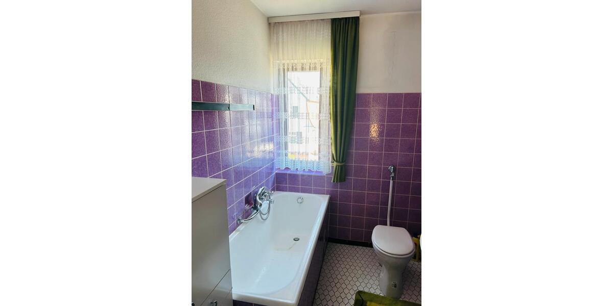 Mehrfamilienhaus, Wohnhaus Stein - 6 Zimmer, 159 m&sup2;, 549.000&euro; | Angebot:27033738