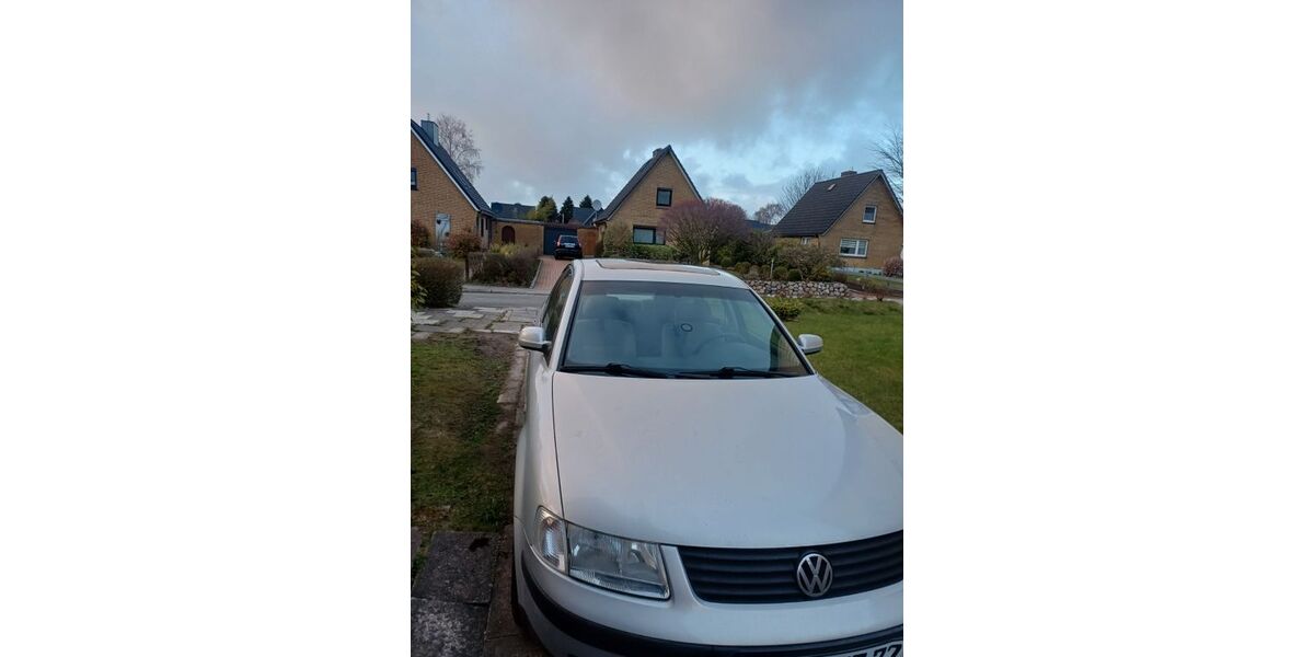 VW Passat 239.100 km 700 &euro; Heide 25746