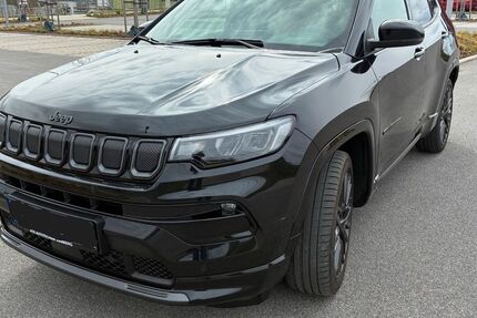 Jeep Compass 92.500 km 18.200 &euro; Litzendorf (bei Bamberg) 96123