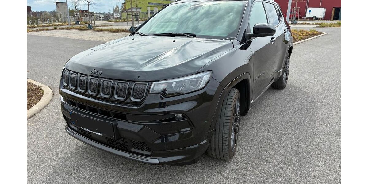 Jeep Compass 92.500 km 18.900 &euro; Litzendorf (bei Bamberg) 96123