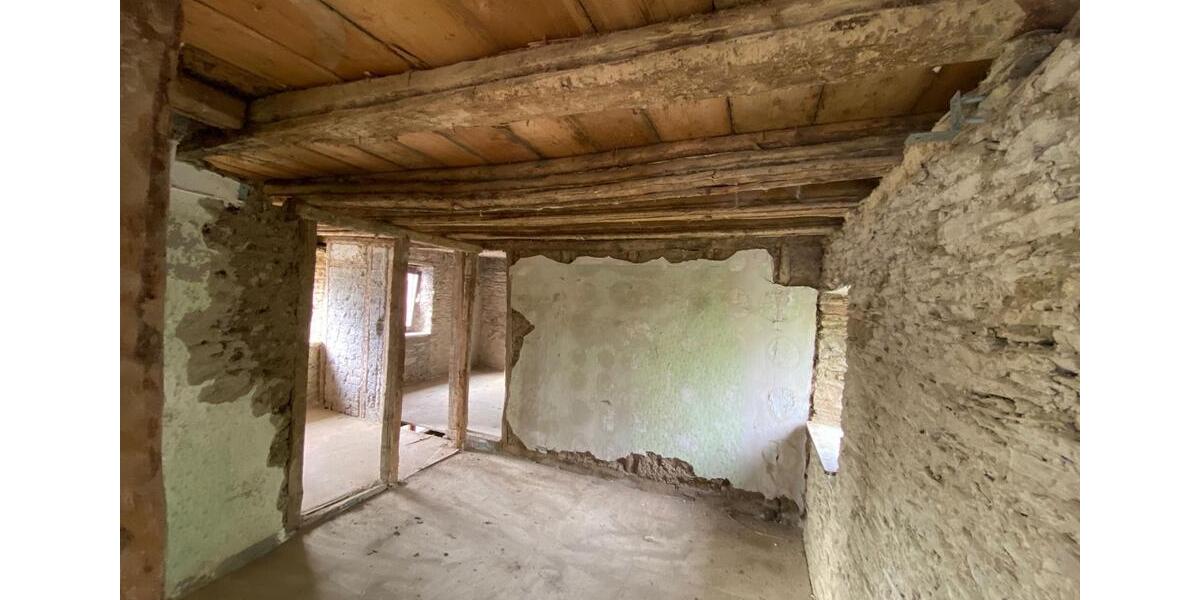 Einfamilienhaus Alflen - 6 Zimmer, 130 m&sup2;, 120.000&euro; | Angebot:26003125