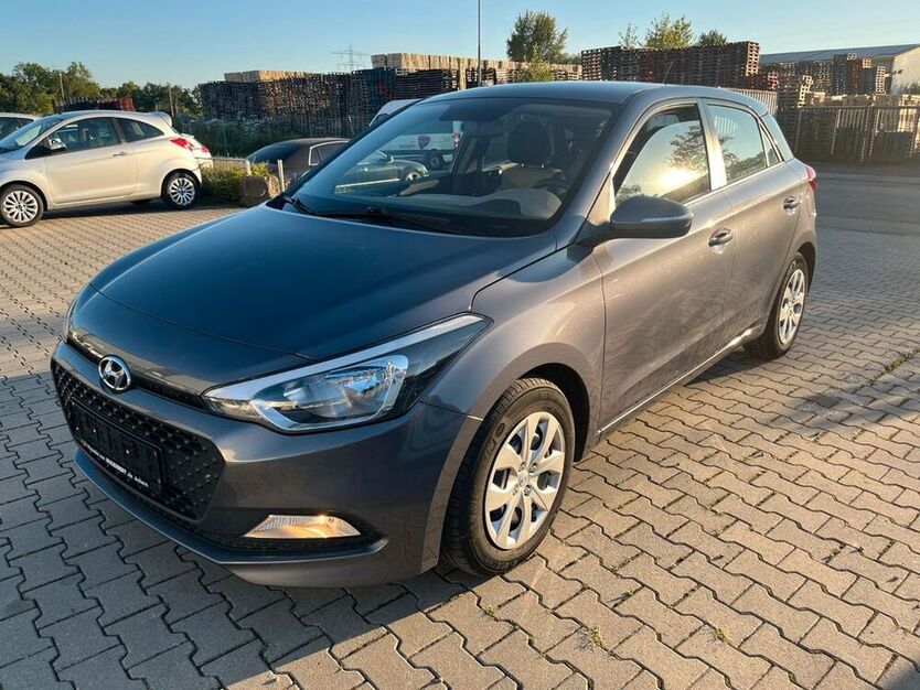 i20