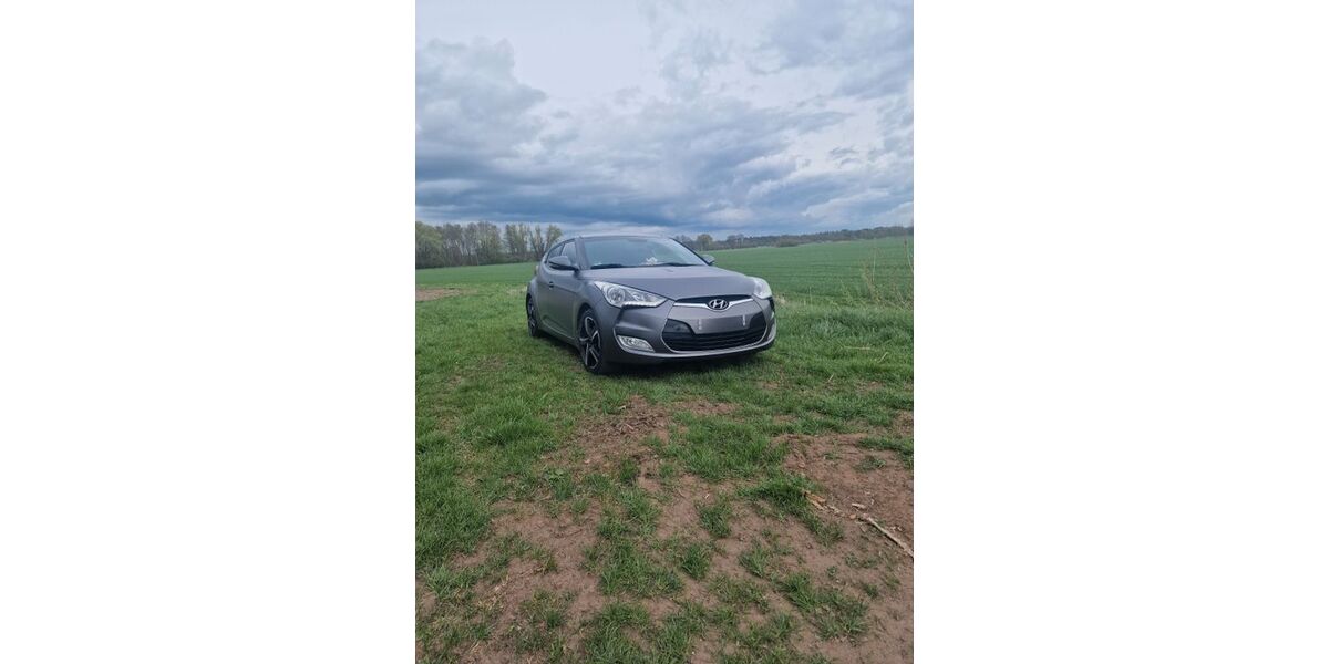 Hyundai Veloster 148.000 km 6.400 &euro; Scharnebeck 21379
