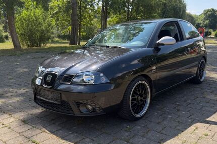 Seat Ibiza 179.000 km 3.250 &euro; Zimmern 78658