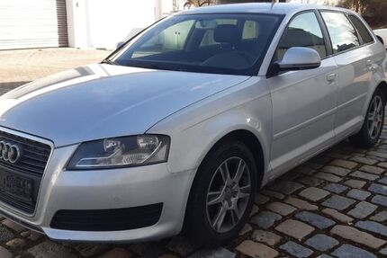 Audi A3 240.000 km 2.800 &euro; Schwandorf 92421