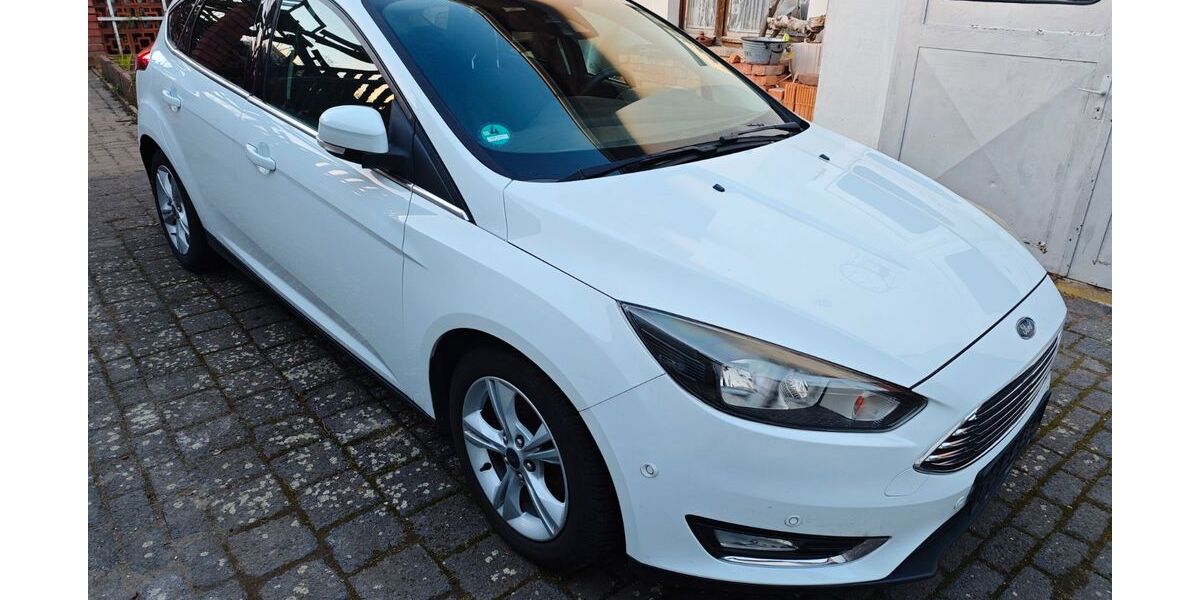 Ford Focus 79.000 km 10.500 &euro; Straussfurt 99634