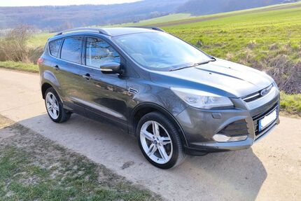 Ford Kuga 176.400 km 10.900 &euro; Markt Berolzheim 91801