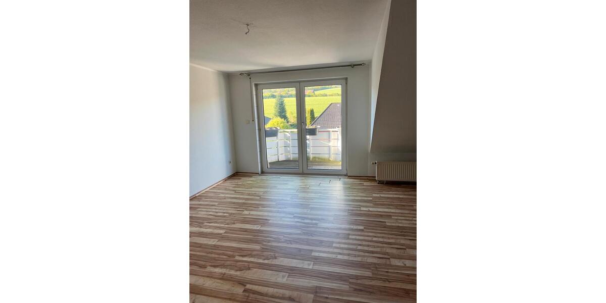 Dachgeschoßwohnung Luhden - 2 Zimmer, 53 m&sup2;, 89.000&euro; | Angebot:26414667