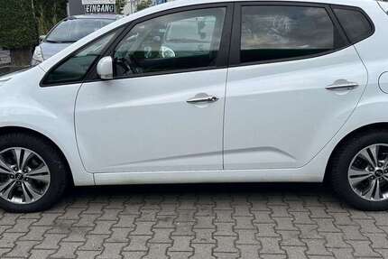 Kia Venga 65.786 km 13.990 &euro; Niederlehme 15751