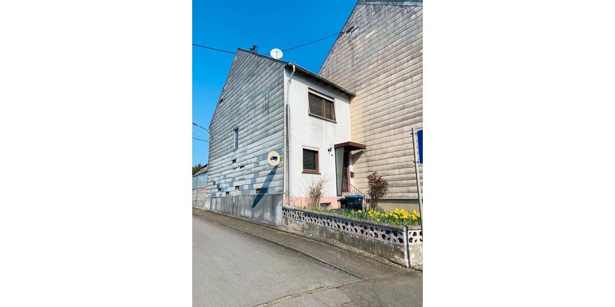 Reihenhaus Blieskastel - 4 Zimmer, 70 m&sup2;, 68.000&euro; | Angebot:26314803