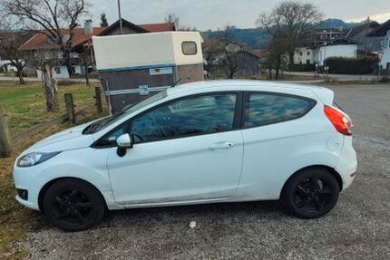 Ford Fiesta 150.000 km 2.300 &euro; Uffing 82449