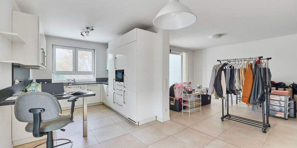 Traumhafte Eigentumswohnung im Fliegerviertel! Neuwertig, hochwertig, energieeffizient! 4 zimmer