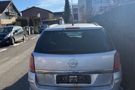 Opel Astra 333.147 km 800 &euro; Germering 82110