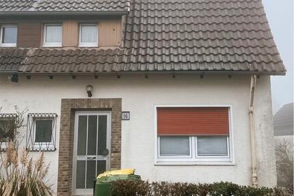 Doppelhaushälfte in Meinerzhagen 8 zimmer