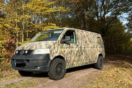 VW T5 Transporter 323.000 km 10.500 &euro; Grimma 04668