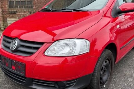 VW Fox 71.000 km 2.490 &euro; Remscheid 42859