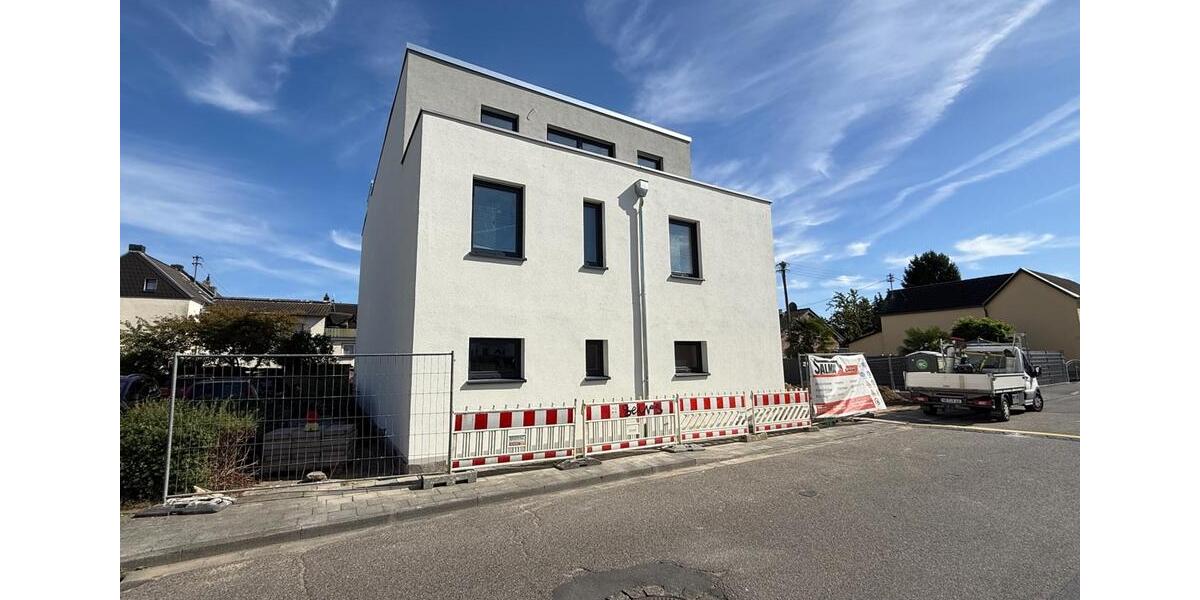 Einfamilienhaus Sankt Augustin - 4 Zimmer, 139 m&sup2;, 2.055&euro; | Angebot:24610640