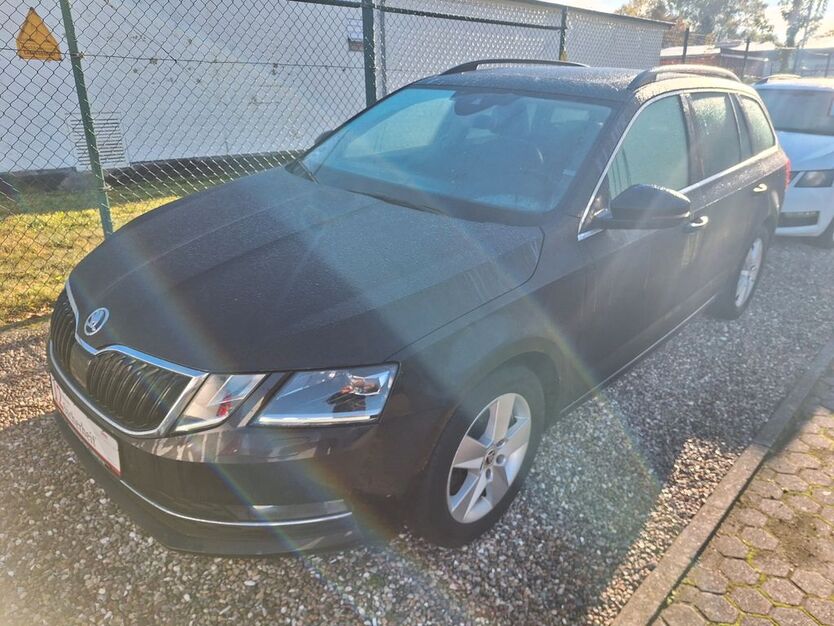 Skoda Octavia 266.000 km 10.490 € Rostock 18146