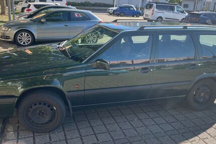 Volvo 850 341.500 km 3.200 &euro; Offenburg 77652