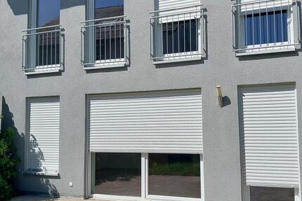 Provisionsfrei* 1a LAGE neuw. 5,5 Zi. DHH 162,5m² Solar-GARAGE-Zisterne-KAMIN-Glasfaser-VOLLKELLER - Haus Aalen Dewangen | Angebot:26417281