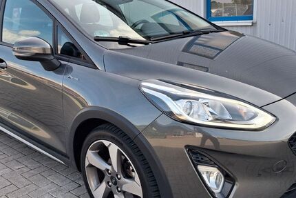 Ford Fiesta 47.000 km 12.450 &euro; Upgant- Schott 26529