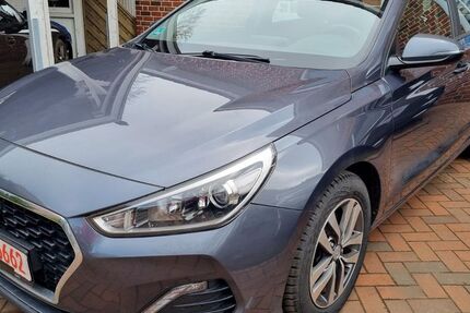 Hyundai i30 181.000 km 8.950 &euro; Ostbevern 48346