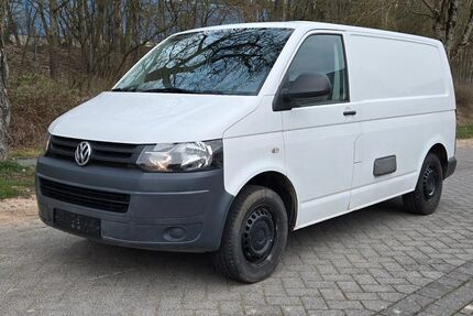 VW T5 Transporter 266.415 km 8.499 &euro; Selters 56242