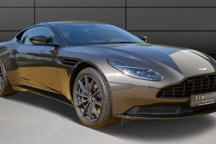 Aston Martin DB11 25.502 km 139.990 € Kronberg 61476
