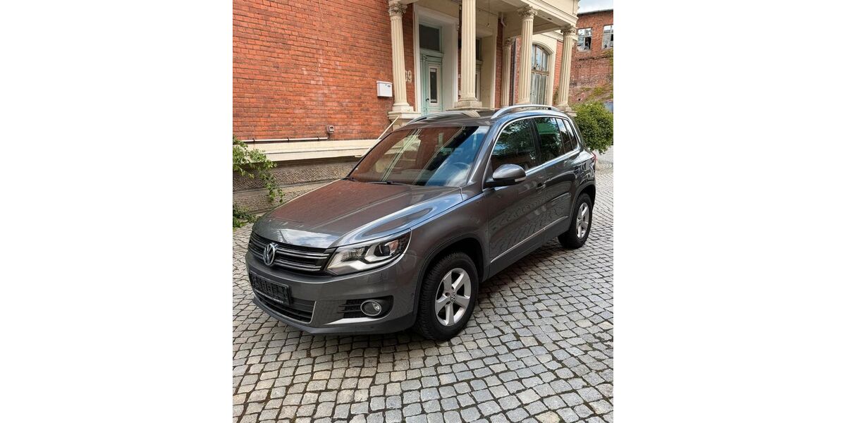 VW Tiguan 308.100 km 8.925 &euro; Rathenow 14712