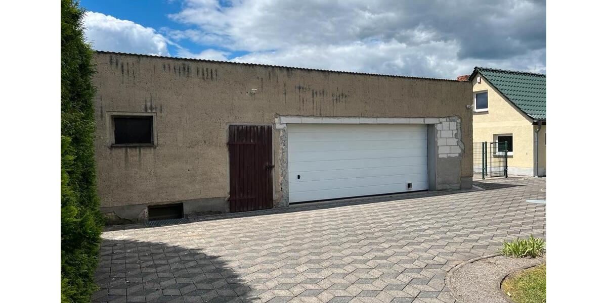 Doppelhaushälfte Gräfenhainichen - 3 Zimmer, 194 m&sup2;, 260.000&euro; | Angebot:26918511
