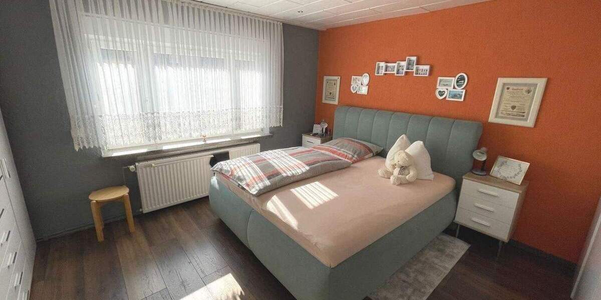 Einfamilienhaus Stollberg/Erzgebirge Stollberg - 6 Zimmer, 195 m&sup2;, 269.000&euro; | Angebot:26554269